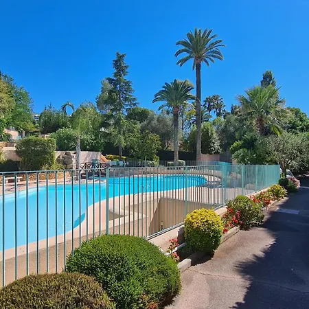 Conseil Immo -residence Avec Piscine, Avec Terrasse Pour 4 Personnes Apartment